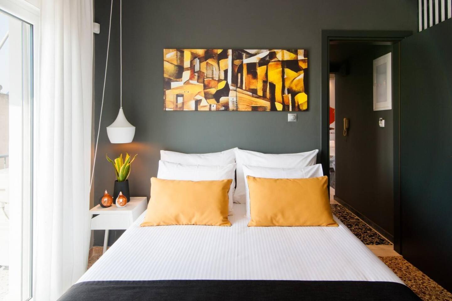 Ma Maison Nο 1, Penthouse, Acropolis And Lycabettus View, Ultra High Speed Internet 300 Mbps, 15' To Acropolis By Metro, 1' From Metro Station Athen Exterior foto